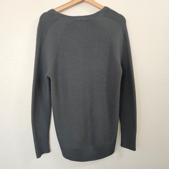 ATHLETA Hanover V-neck Merino Wool Ribbed Knit Sweater Gray Size XXS - Picture 3 of 7